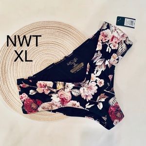 NWT (XL) Rachel RACHEL ROY black floral wide side tanga swim shorts